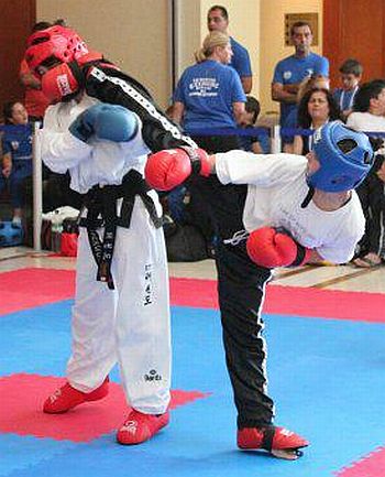 Kick_